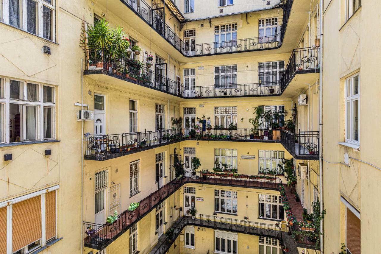Apartamento Precious Spot Budapest Exterior foto
