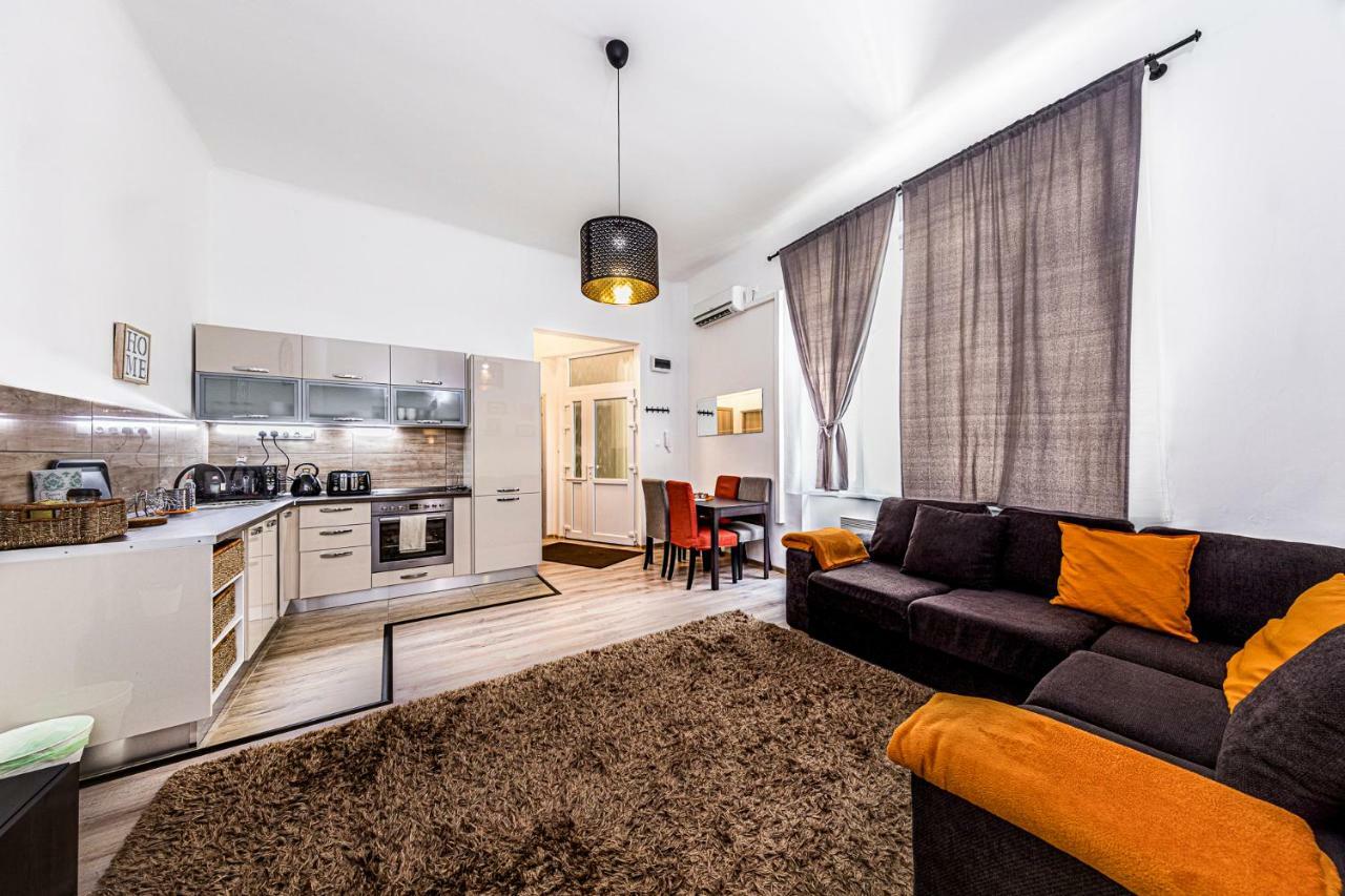 Apartamento Precious Spot Budapest Exterior foto