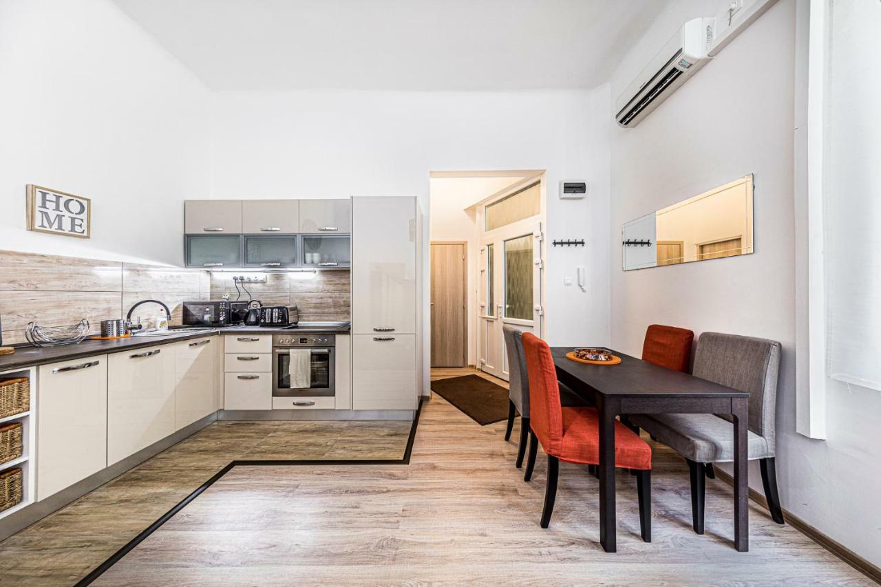 Apartamento Precious Spot Budapest Exterior foto